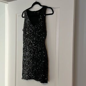 Jessica Simpson, Size 6, Black and Silver.